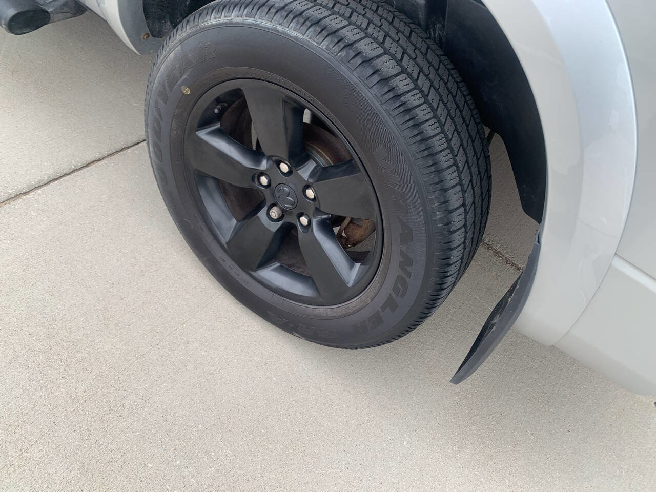 Used 2017 RAM 1500 Outdoorsman image 10