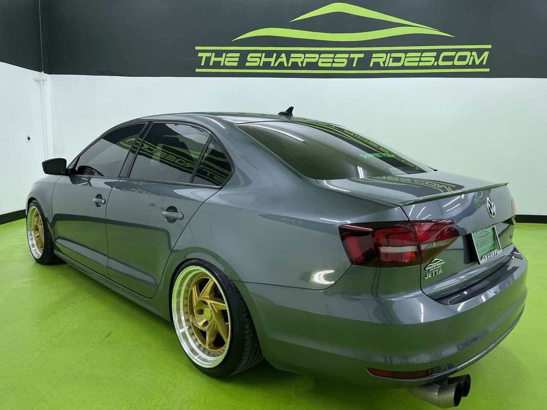 Used 2016 Volkswagen Jetta Sport image 7