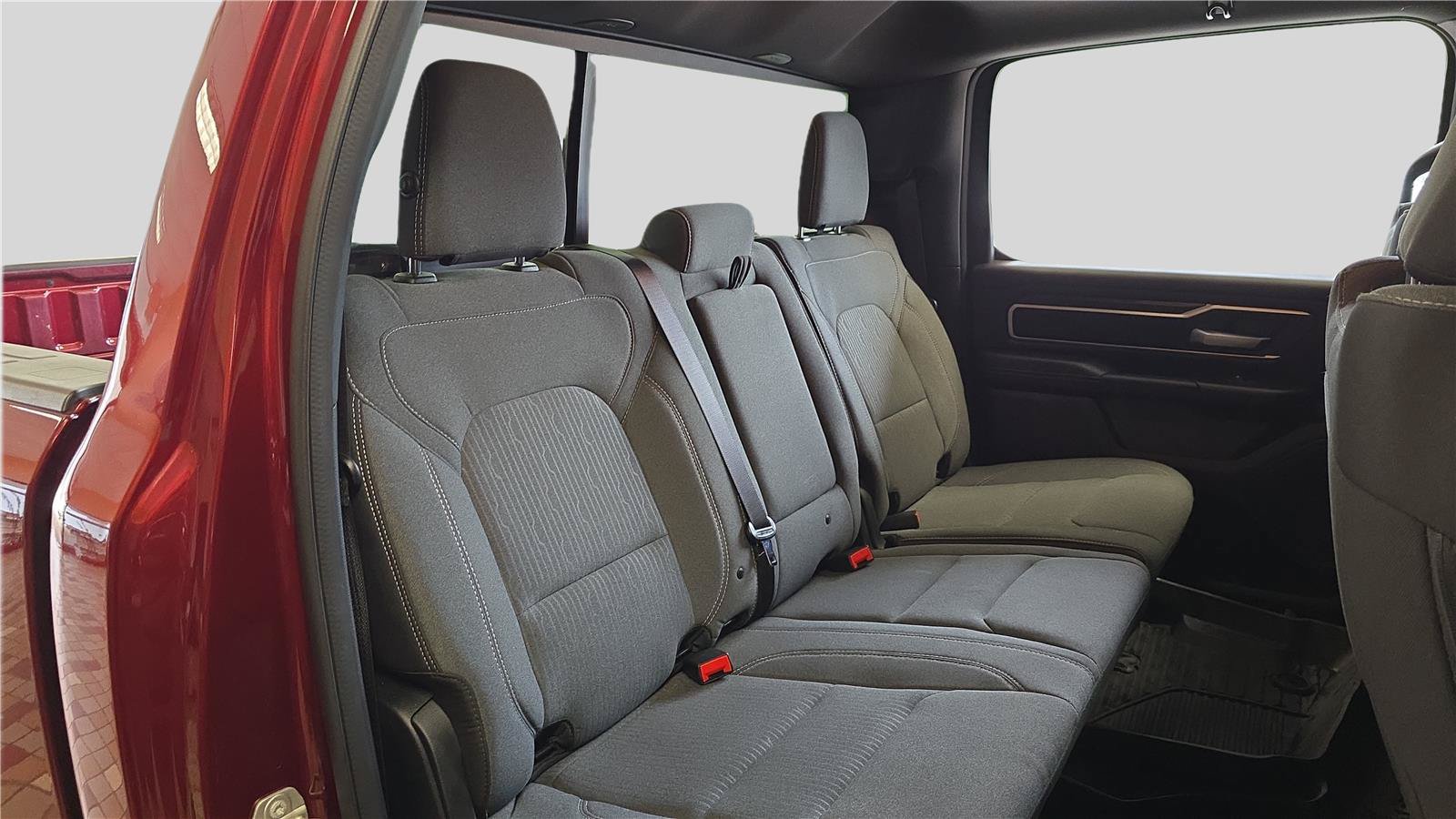 Used 2023 RAM 1500 Big Horn AWD/4WD image 17