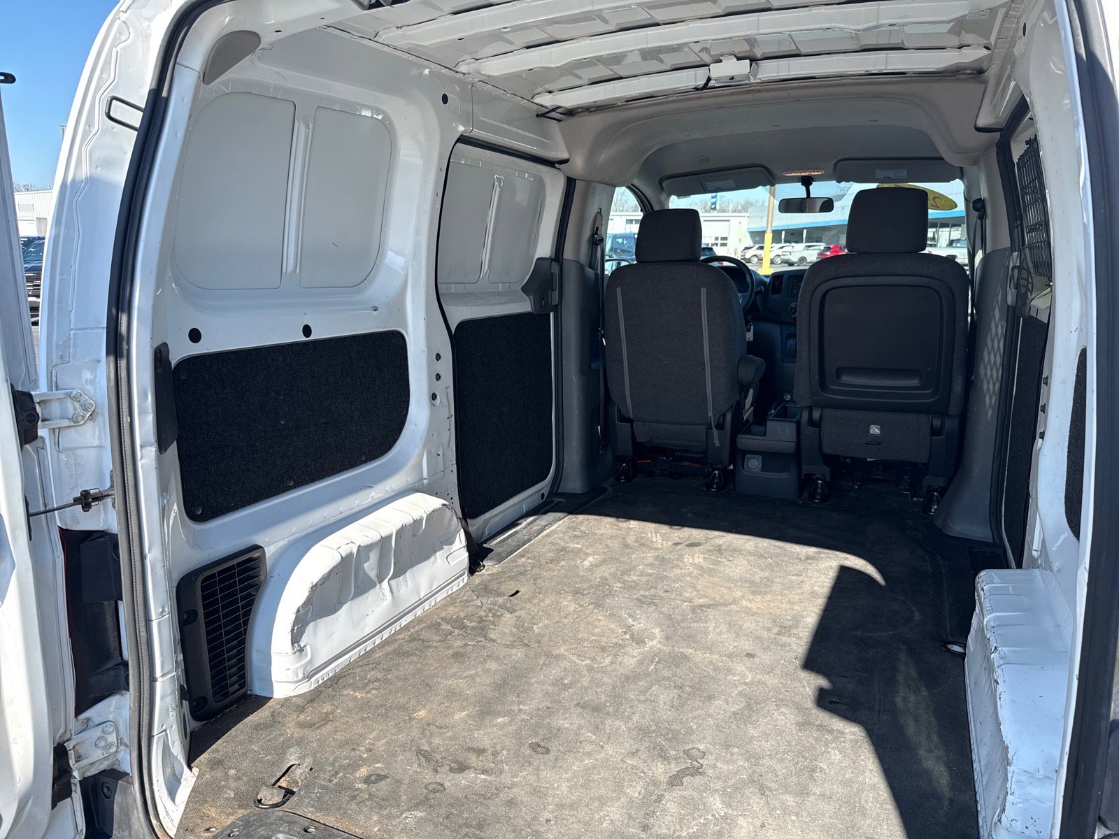 Used 2017 Chevrolet City Express LS image 30