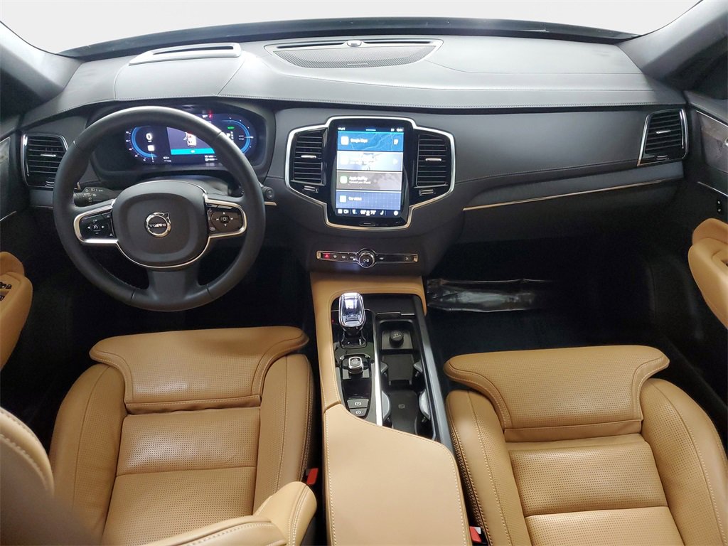 Used 2025 Volvo XC90 T8 Ultra w/ Protection Package Premier image 25