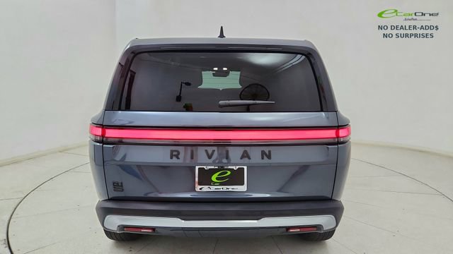 Used 2024 Rivian R1S Adventure AWD/4WD image 9