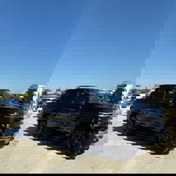 Used 2026 Chevrolet Silverado EV LT image 1