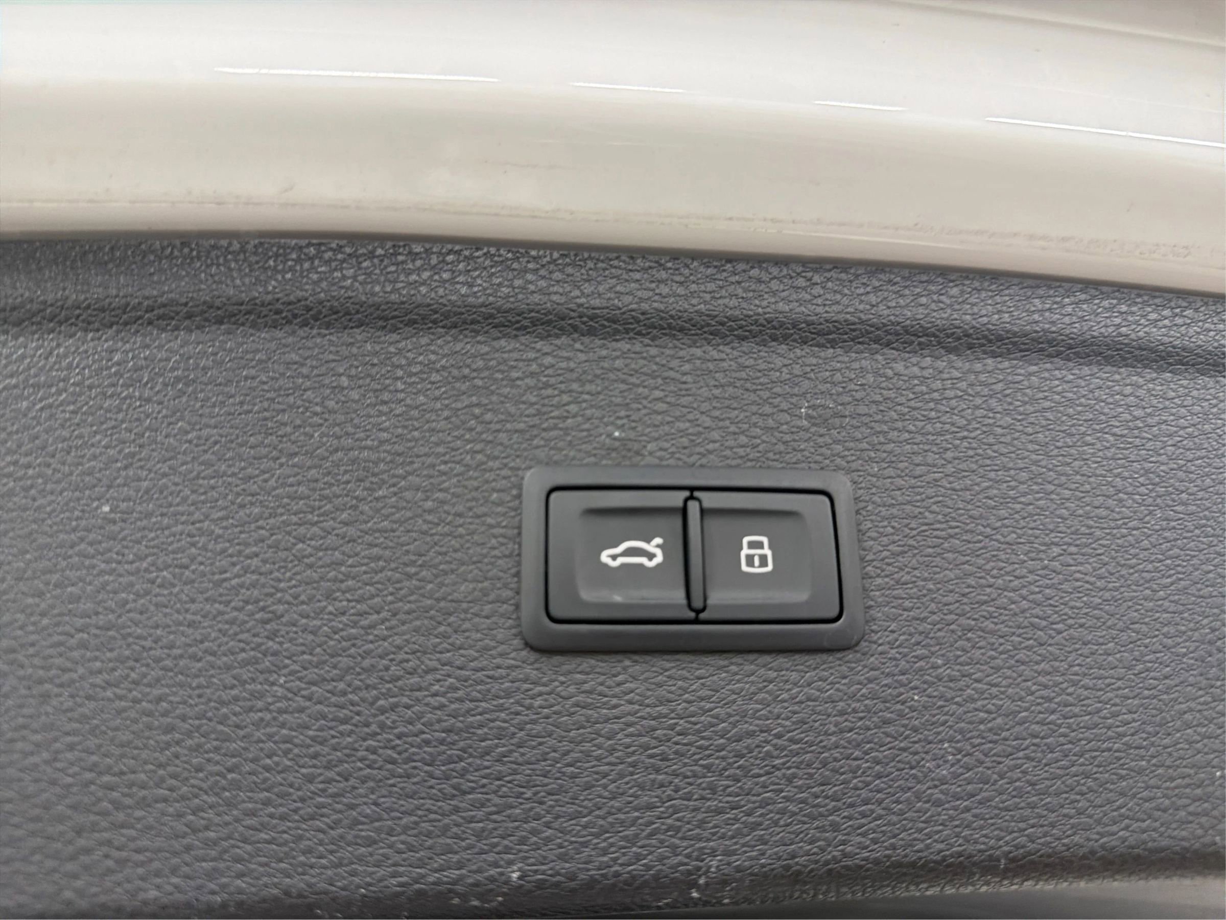 Used 2018 Audi Q5 2.0T Premium image 19