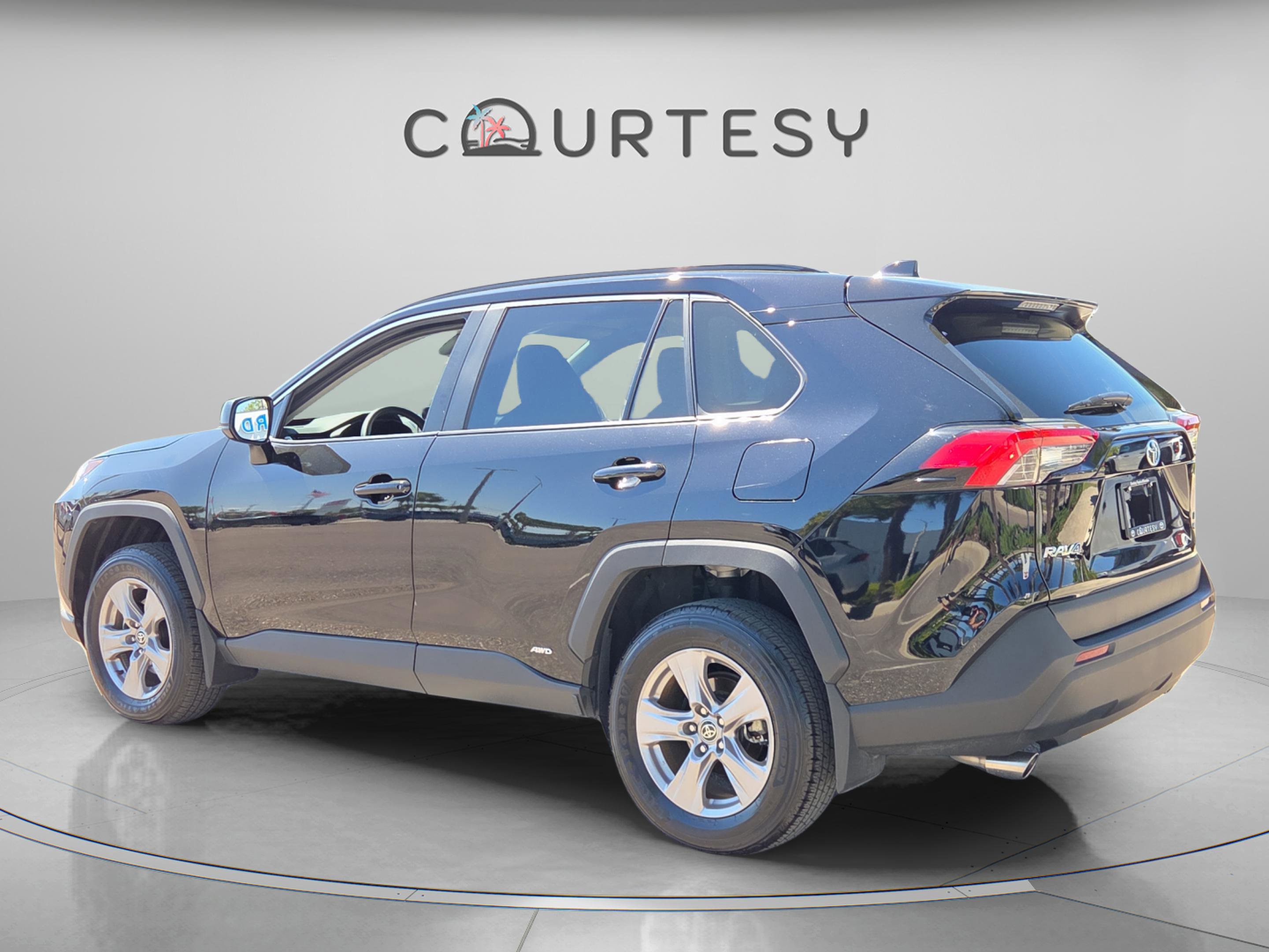 Certified 2025 Toyota RAV4 LE image 3