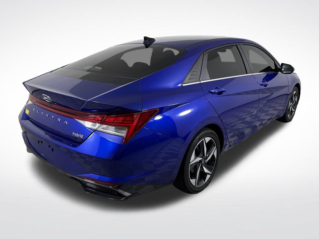 Certified 2023 Hyundai Elantra Limited FWD image 3