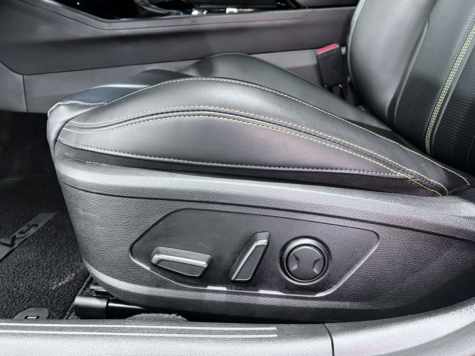 Used 2026 Kia K5 GT w/ GT1 Package FWD image 25