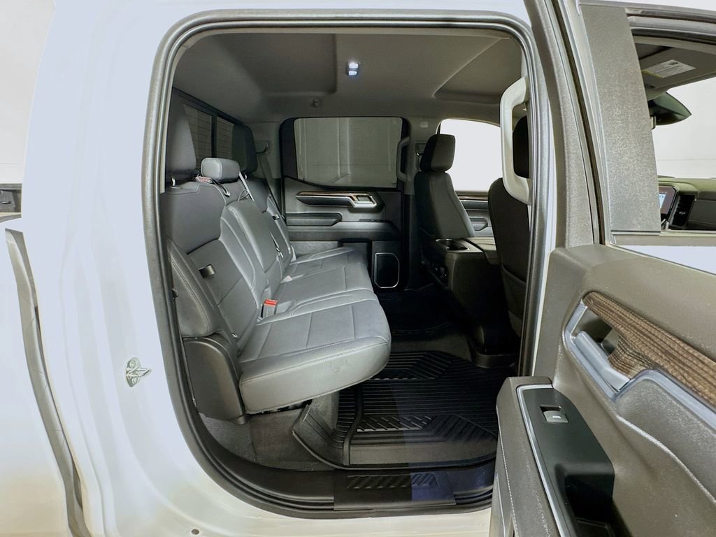 Used 2023 Chevrolet Silverado 1500 RST image 26