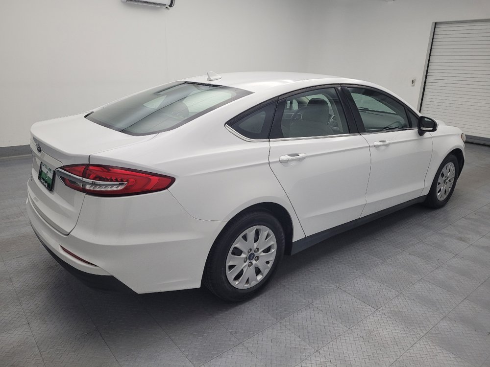 Used 2020 Ford Fusion S FWD image 10
