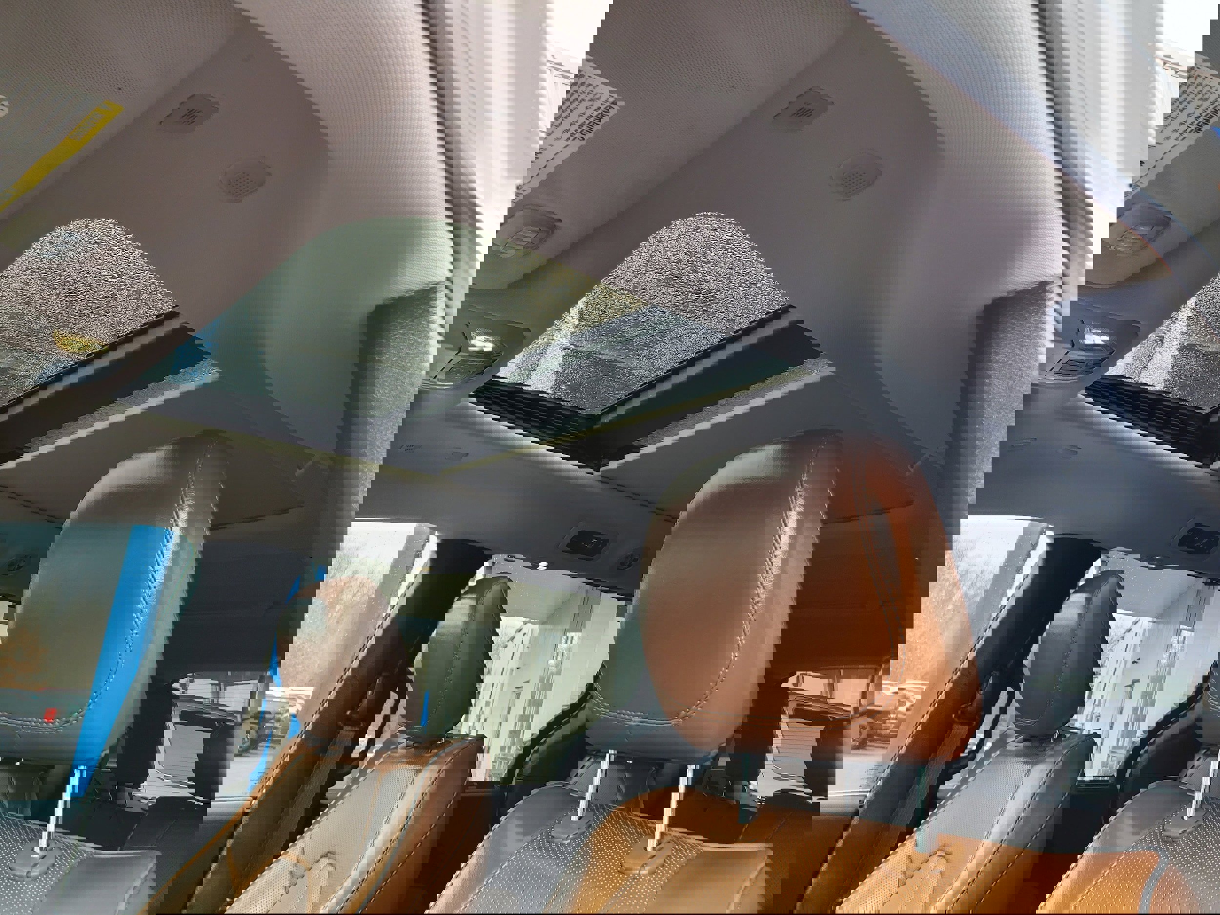 Used 2019 Chrysler Pacifica Limited w/ Tire & Wheel Group image 15