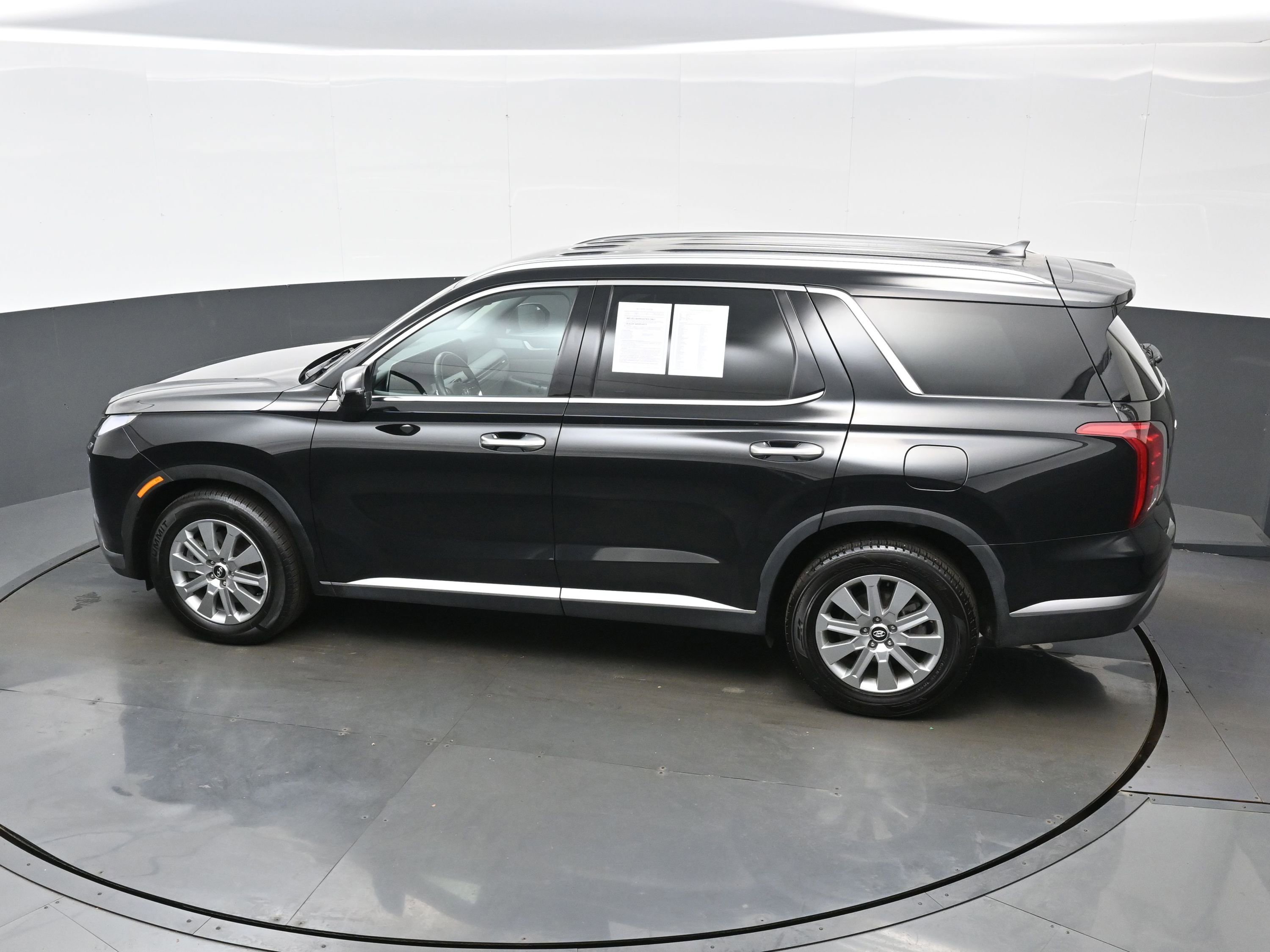 Used 2024 Hyundai Palisade SEL AWD/4WD image 34
