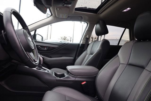 Used 2024 Subaru Outback Onyx Edition image 16