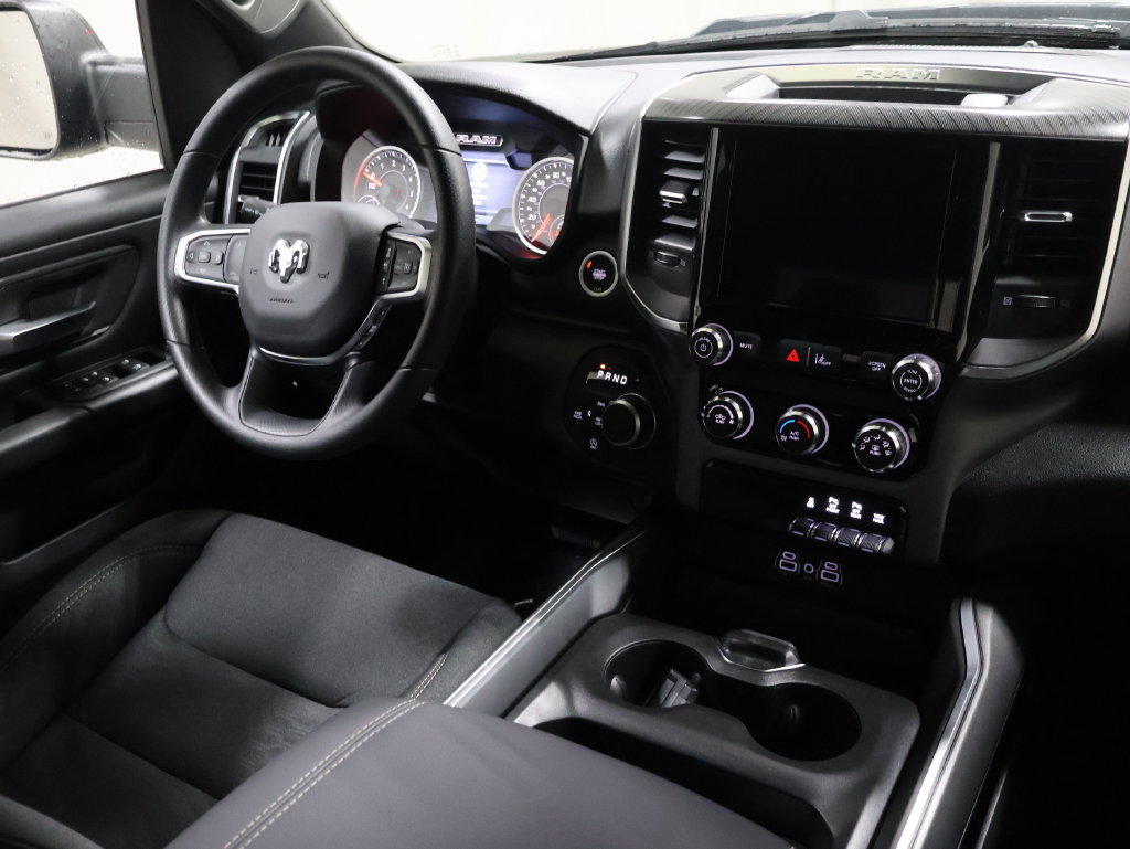 New 2026 RAM 1500 Express AWD/4WD image 17