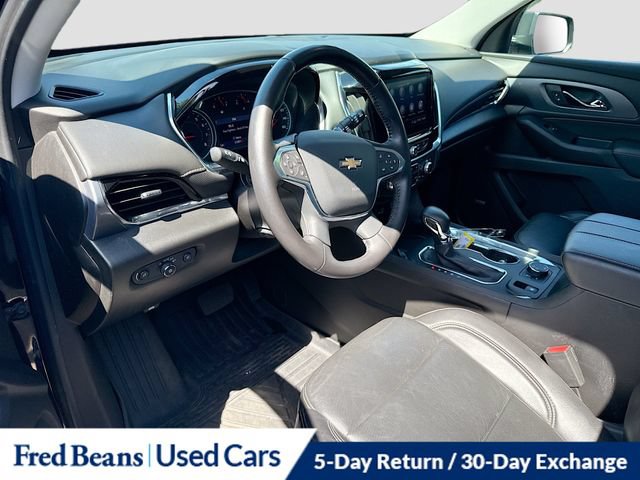 Used 2021 Chevrolet Traverse Premier w/ Redline Edition AWD/4WD image 11