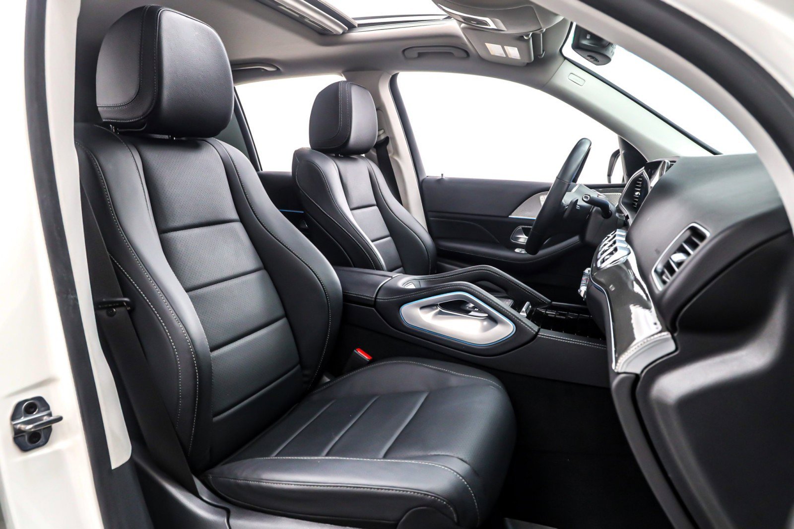 Certified 2023 Mercedes-Benz GLE 450 4MATIC image 9