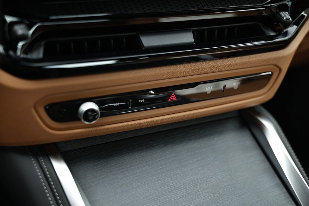 New 2026 BMW 430i Convertible w/ M Sport Package image 38