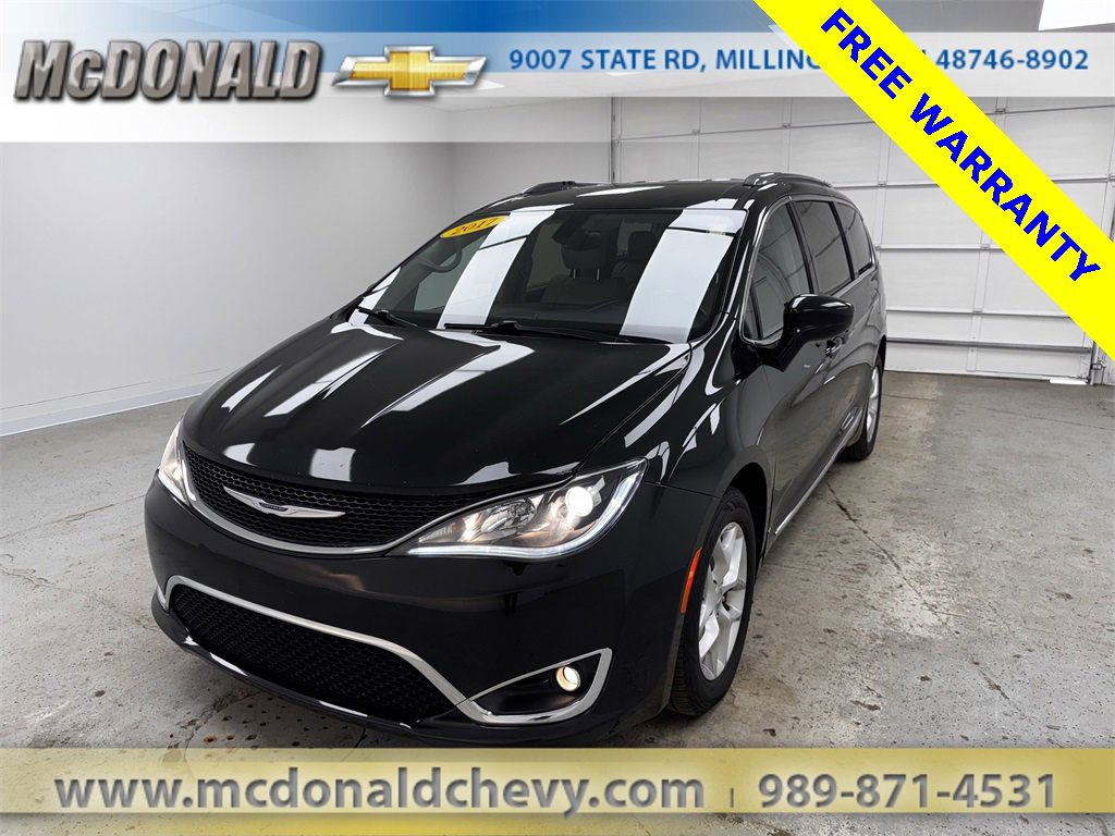 Used 2017 Chrysler Pacifica Touring-L Plus