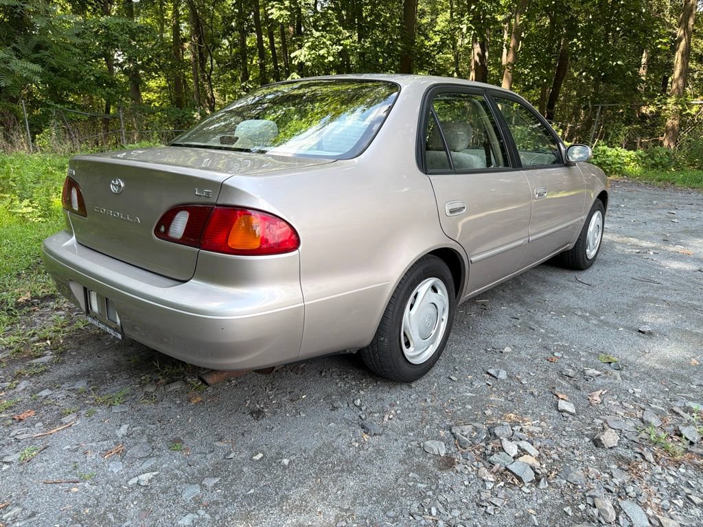 Used 1998 Toyota Corolla FWD image 3