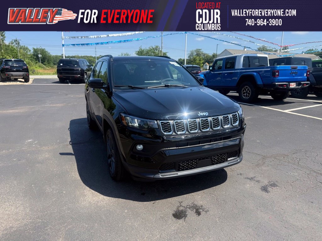 New 2026 Jeep Compass Latitude AWD/4WD image 1