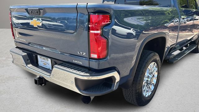 Used 2025 Chevrolet Silverado 2500 LTZ w/ LTZ Premium Package AWD/4WD image 38
