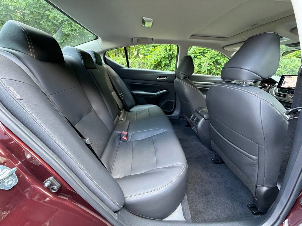 Used 2024 Nissan Altima 2.5 SL AWD/4WD image 11