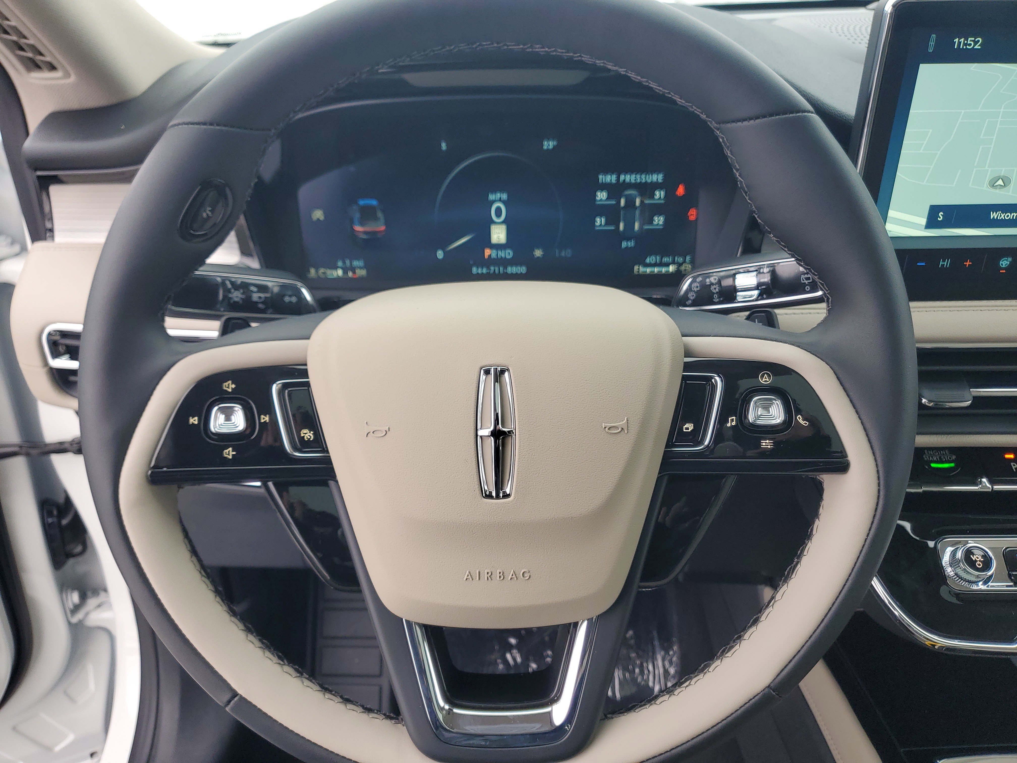 New 2026 Lincoln Corsair Premiere AWD/4WD image 16