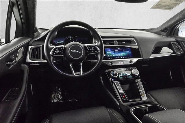 Used 2020 Jaguar I-PACE SE image 19