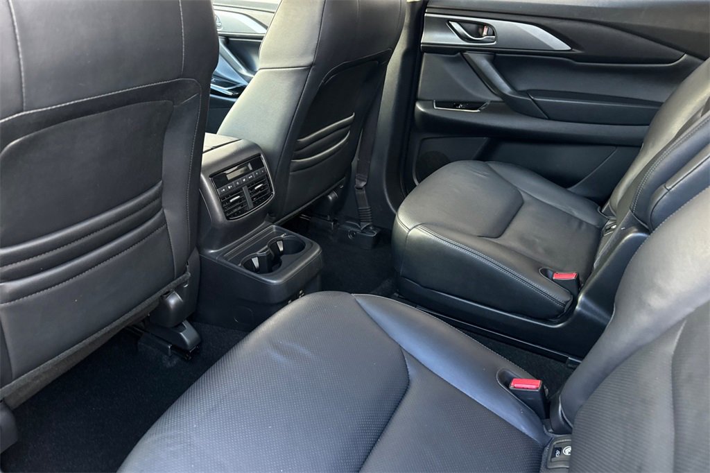 Used 2023 MAZDA CX-9 Touring image 12