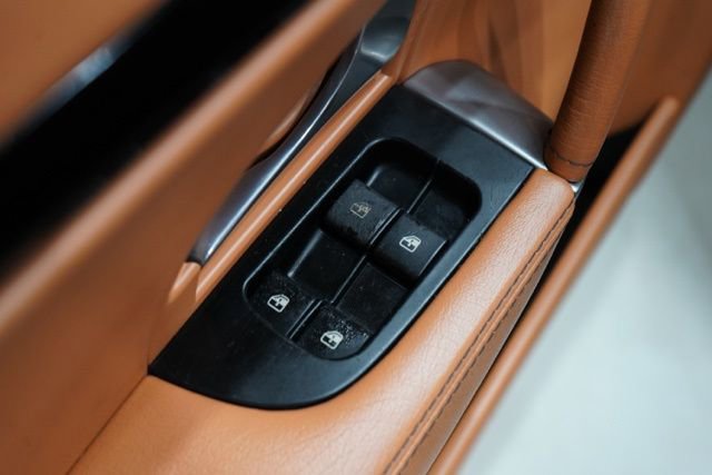 Used 2016 Maserati GranTurismo Convertible RWD image 17