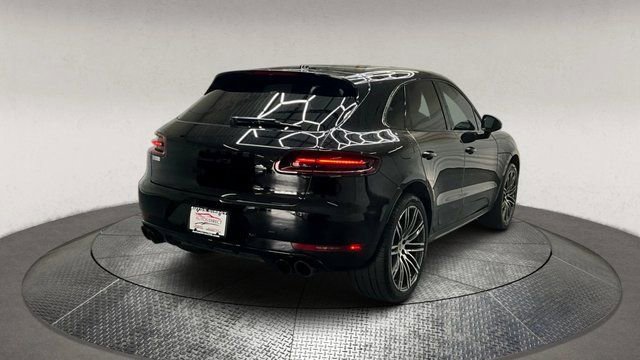 Used 2018 Porsche Macan GTS w/ Premium Package Plus image 8