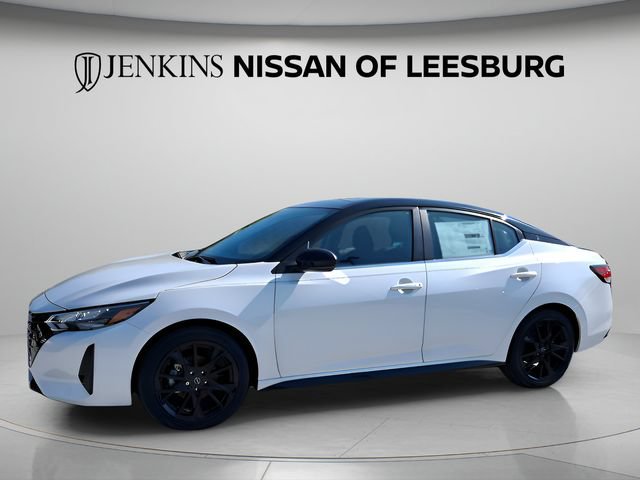 Certified 2025 Nissan Sentra SR w/ Midnight Edition FWD image 10