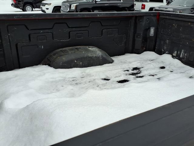 Used 2020 Chevrolet Silverado 2500 Custom w/ Custom Value Package image 14