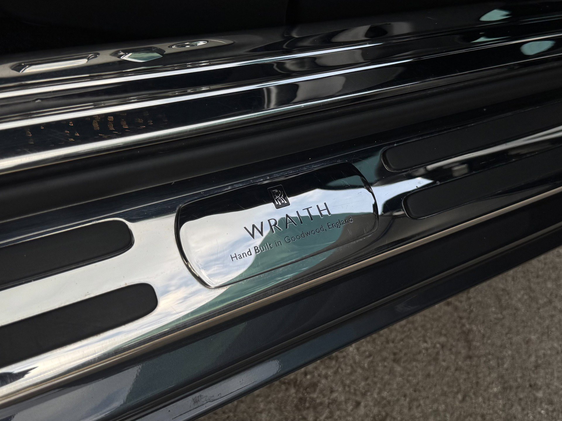 Used 2016 Rolls-Royce Wraith RWD image 31