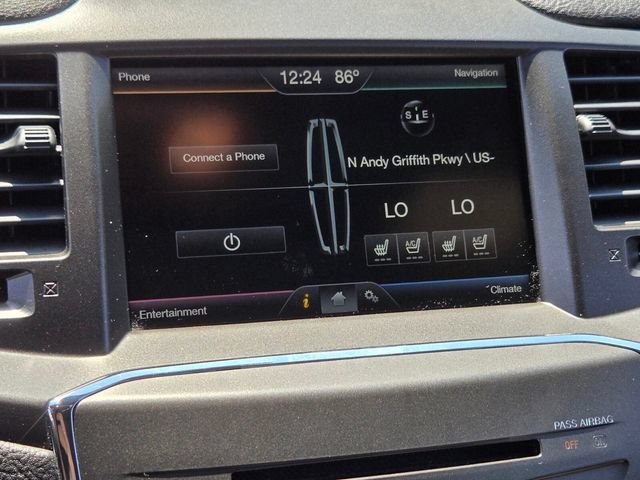 Used 2015 Lincoln MKS AWD w/ Equipment Group 201A image 27