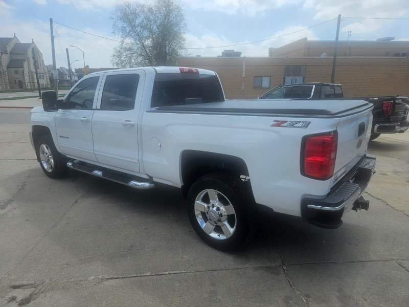 Used 2018 Chevrolet Silverado 2500 LT w/ All Star Edition AWD/4WD image 4