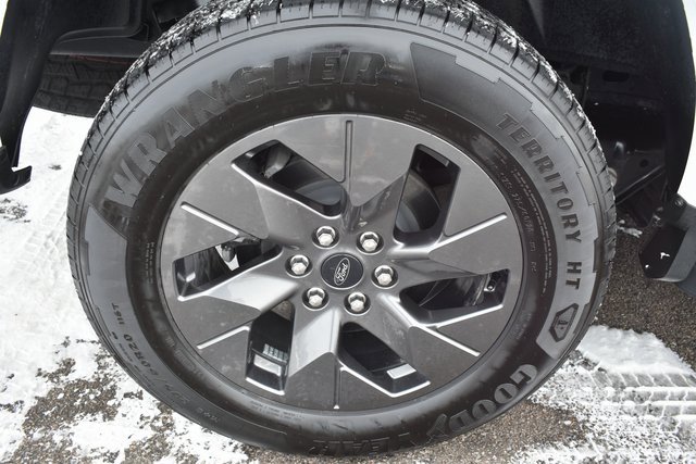 Used 2024 Ford F150 Lightning Lariat image 57