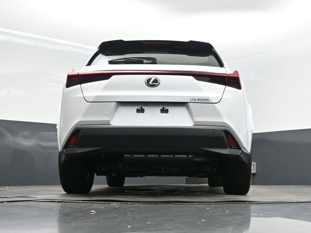 New 2025 Lexus UX 300h FWD image 40