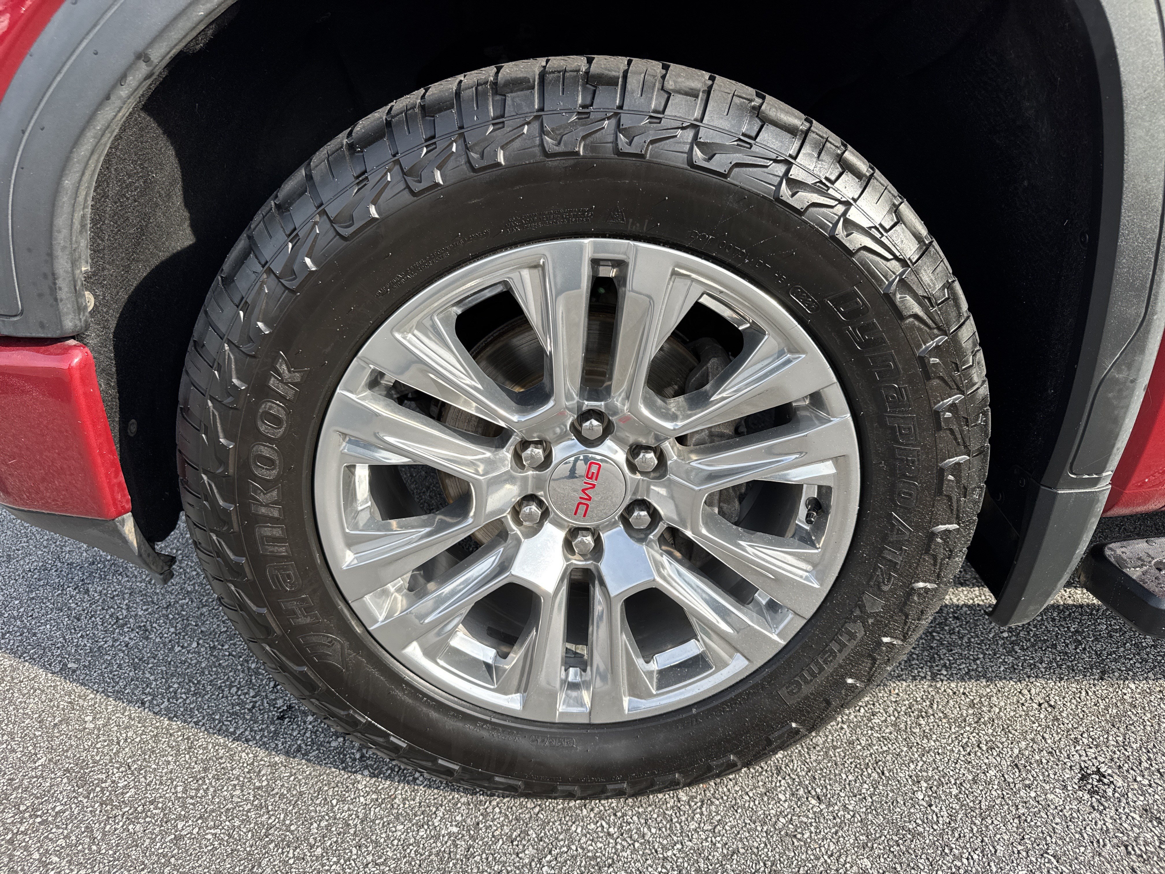 Used 2019 GMC Sierra 1500 Denali AWD/4WD image 13