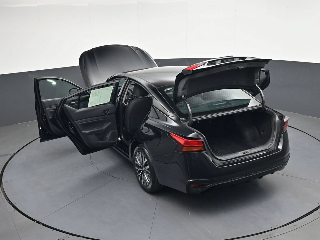 Used 2024 Nissan Altima 2.5 SV FWD image 53
