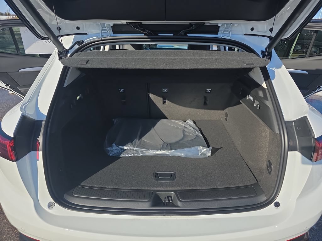 New 2026 Buick Envision Sport Touring AWD/4WD image 12