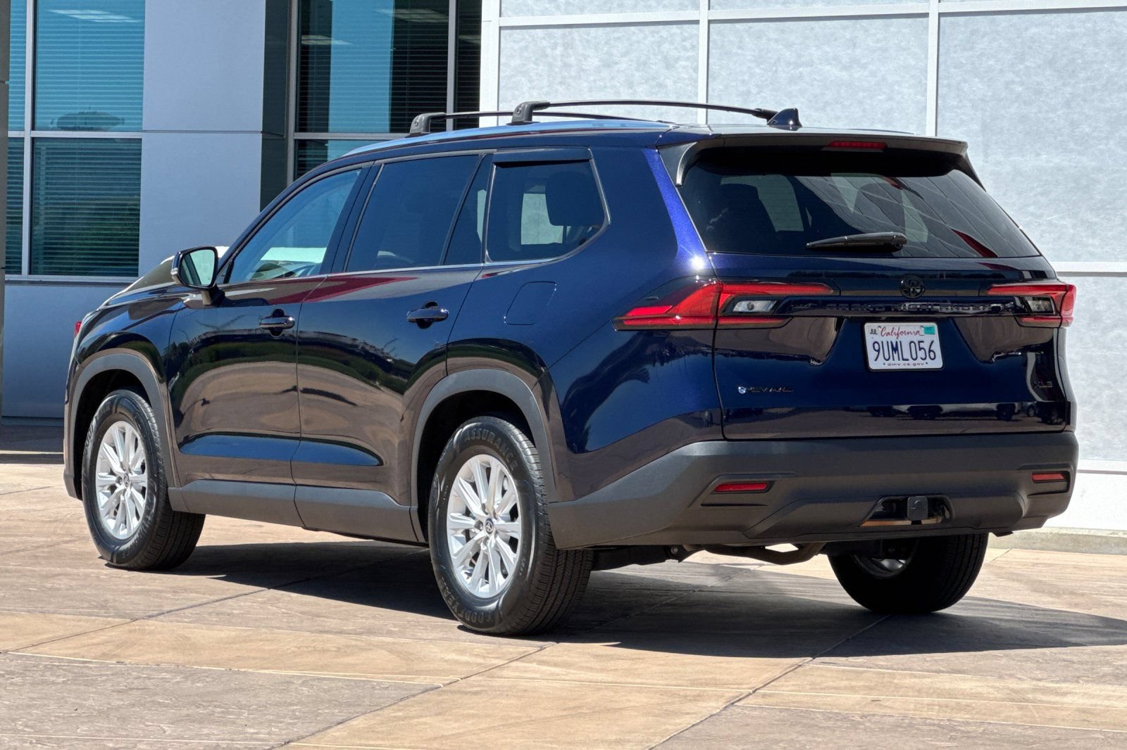 Certified 2025 Toyota Grand Highlander AWD Hybrid image 7