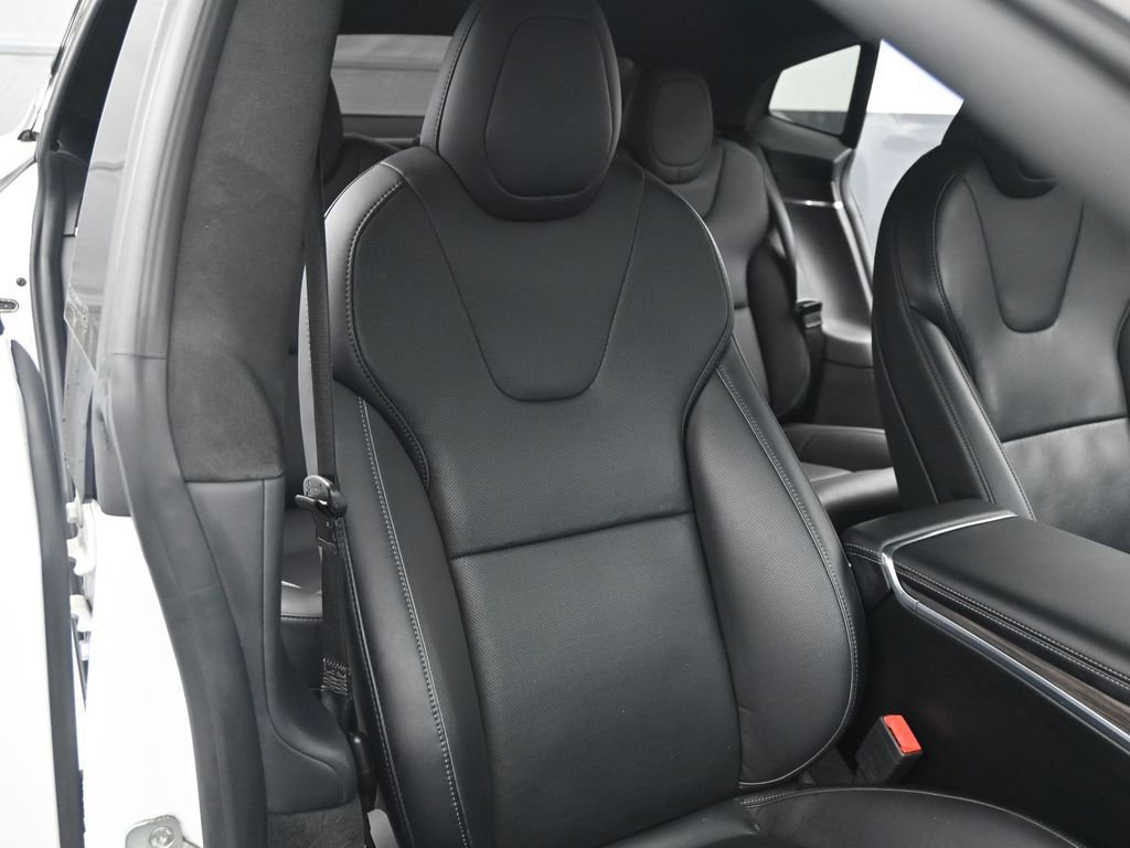 Used 2021 Tesla Model S Plaid image 23