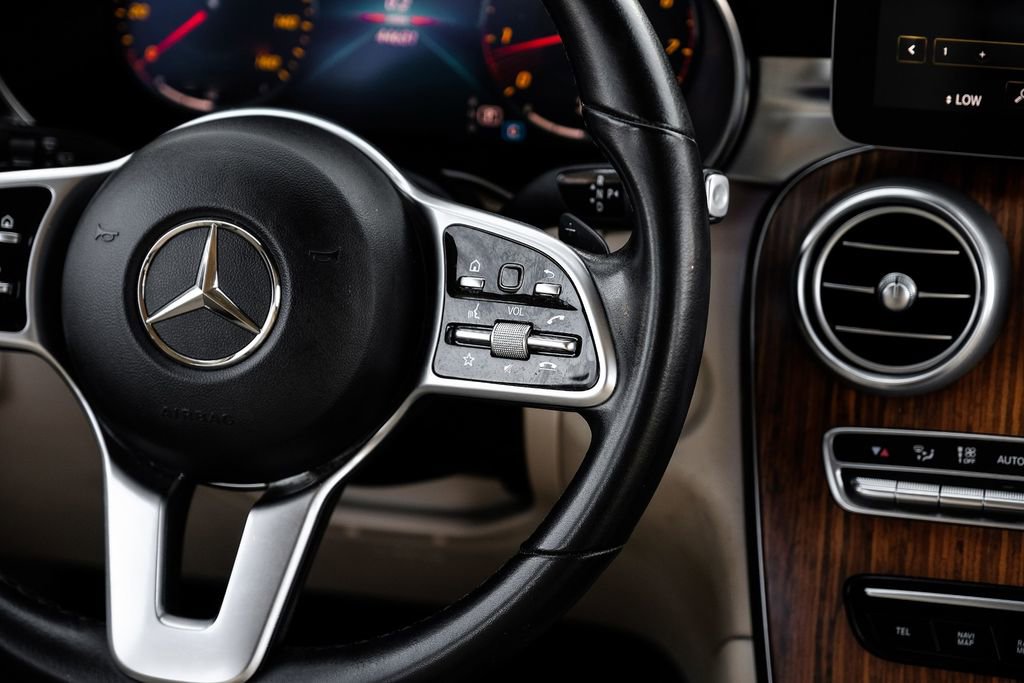 Used 2022 Mercedes-Benz GLC 300 w/ Premium Package Lite image 16