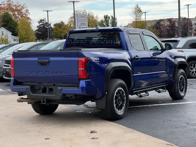 Used 2024 Toyota Tacoma TRD Off-Road AWD/4WD image 41