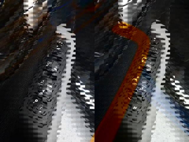 Certified 2023 Chrysler Pacifica Pinnacle image 11