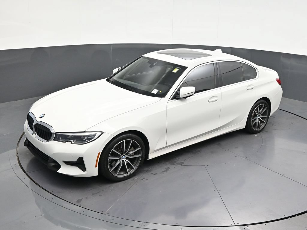 Used 2021 BMW 330i Sedan w/ Convenience Package RWD image 16