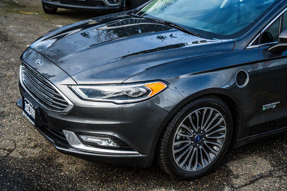 Used 2018 Ford Fusion Energi Titanium image 14