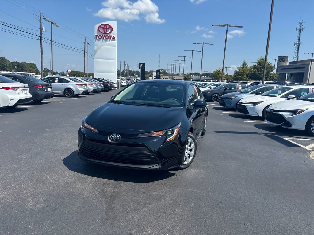 New 2025 Toyota Corolla LE