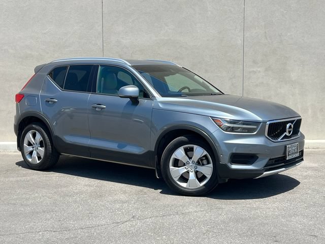 Used 2019 Volvo XC40 T5 Momentum AWD/4WD 360° Tour