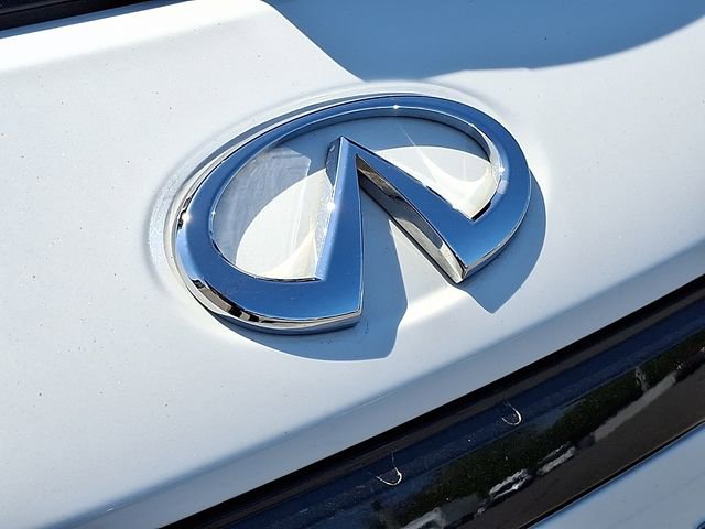 Used 2024 INFINITI QX60 Sensory w/ Vision Package image 28